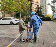 市財(cái)政局抗疫志愿服務(wù)“沉”一線、“沖”一線、“戰(zhàn)”一線、“守”一線